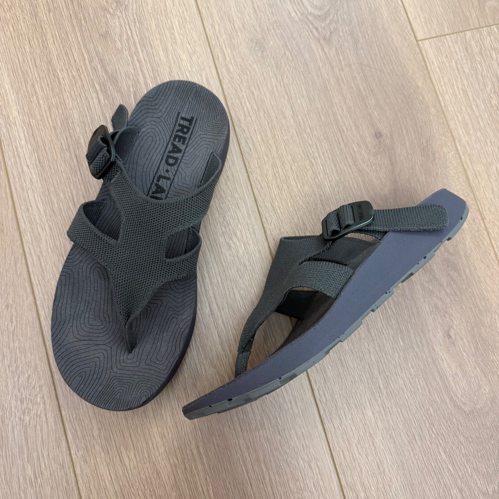 Tread Labs Albion Sandals Mens Grey Knit Adjustable Strap Thong Flip Flops